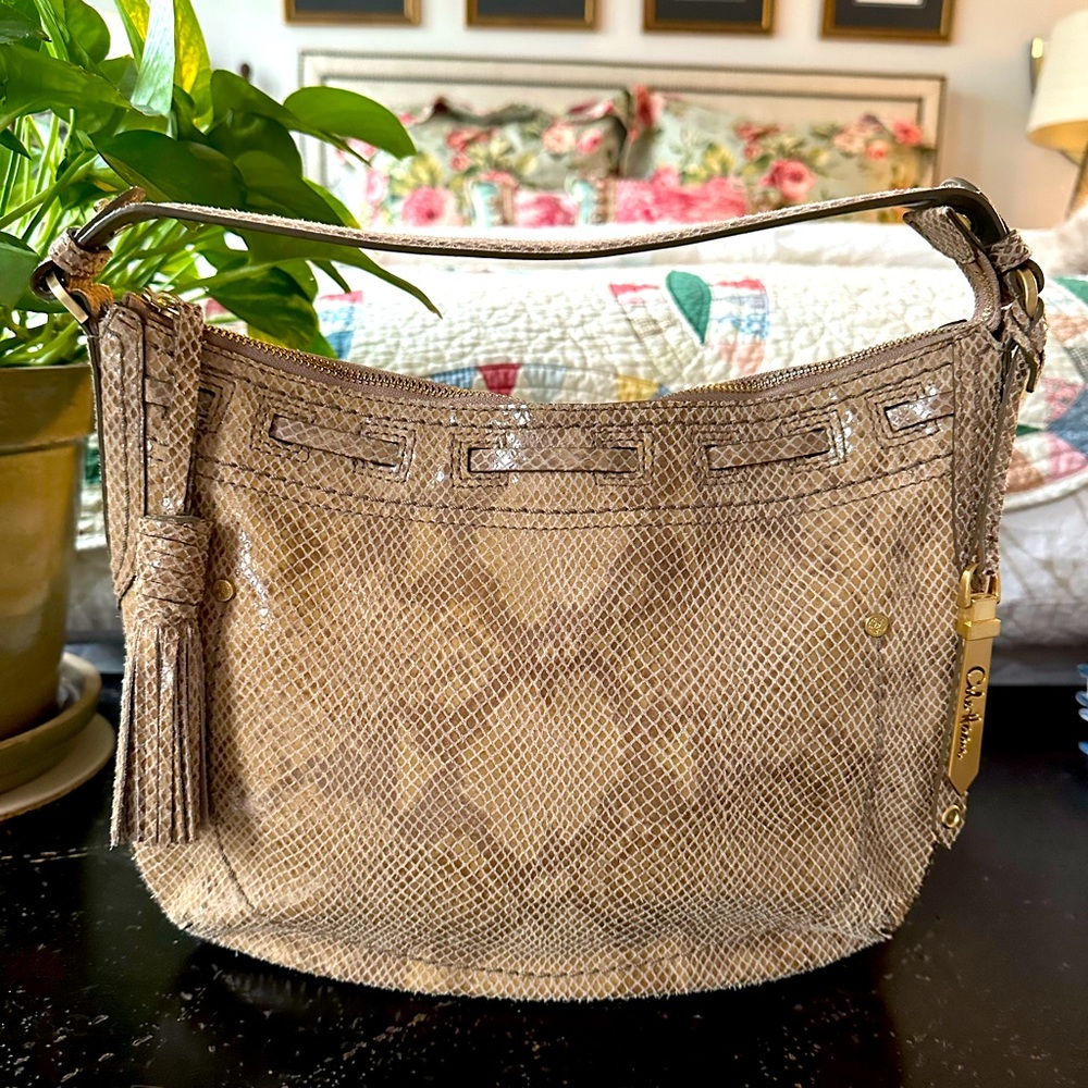 Cole Haan snakeskin med hobo bag